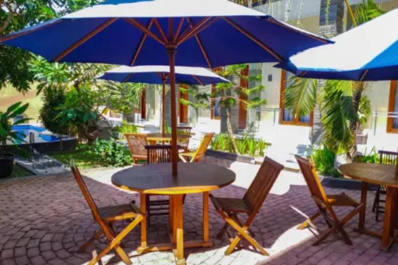 Oyo Flagship 91237 Ratu Guest House Kedunganan ภายนอก รูปภาพ
